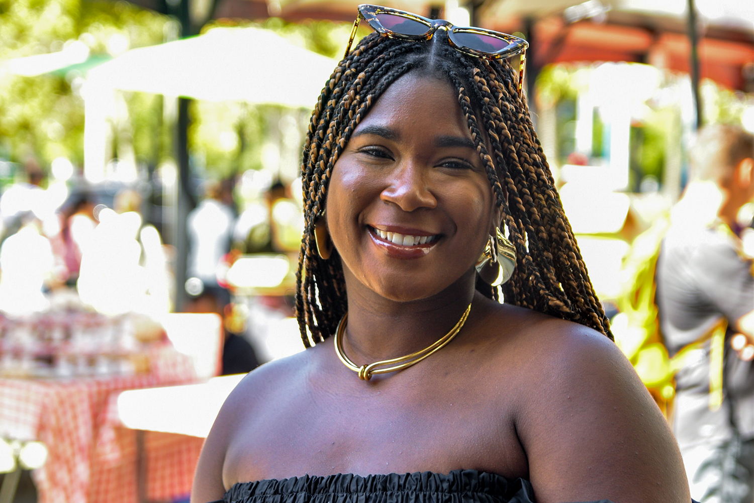 Headshot of Jasmine Chastine with FPFM in the background